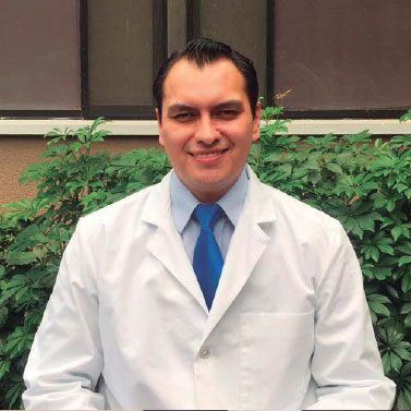 dr-santiago-catuta-cirujano-oncologo